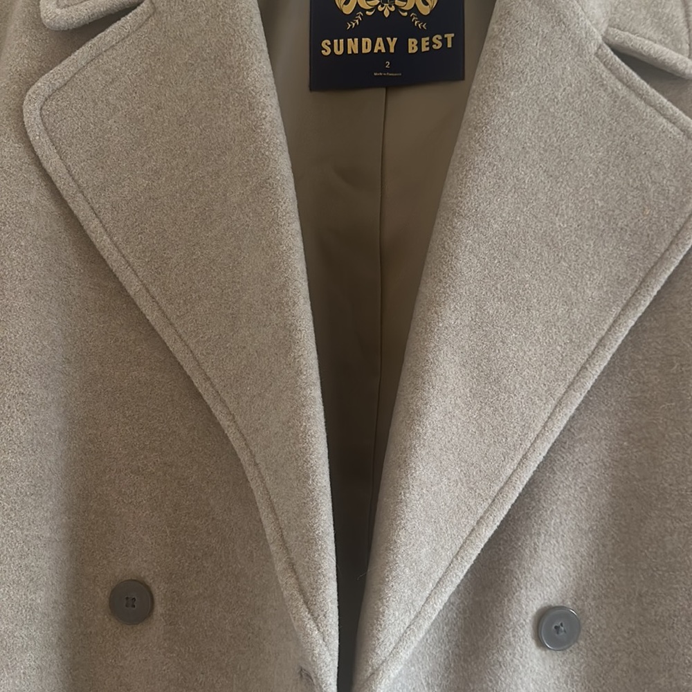 TRADED Aritzia Sunday Best Oversized Wool Cashmere Coat - Picture 7 of 16